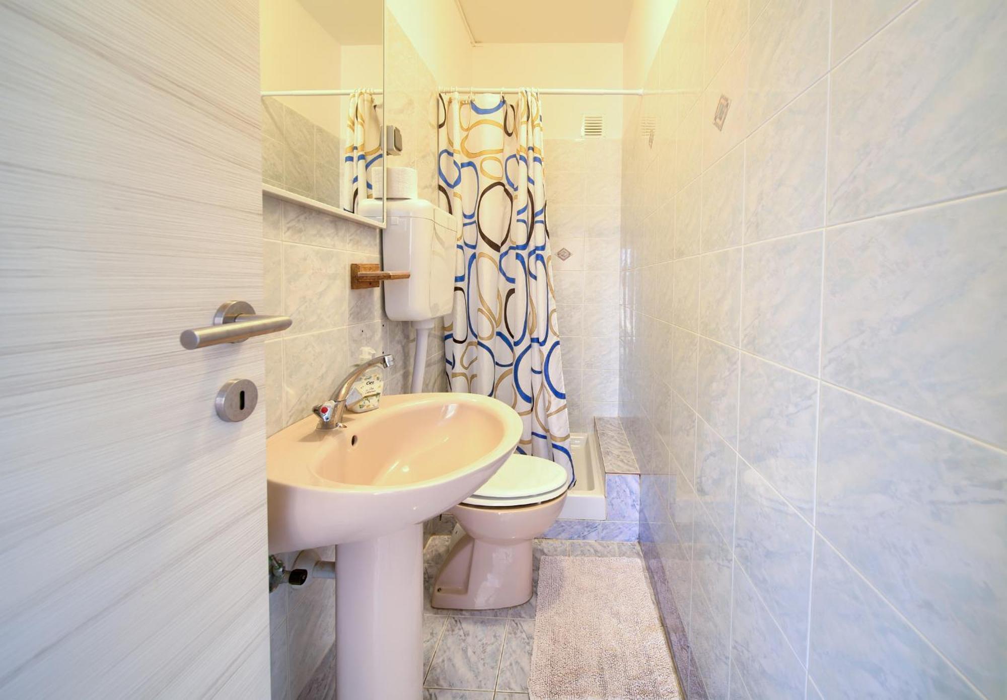 Apartments Rose クルク 部屋 写真