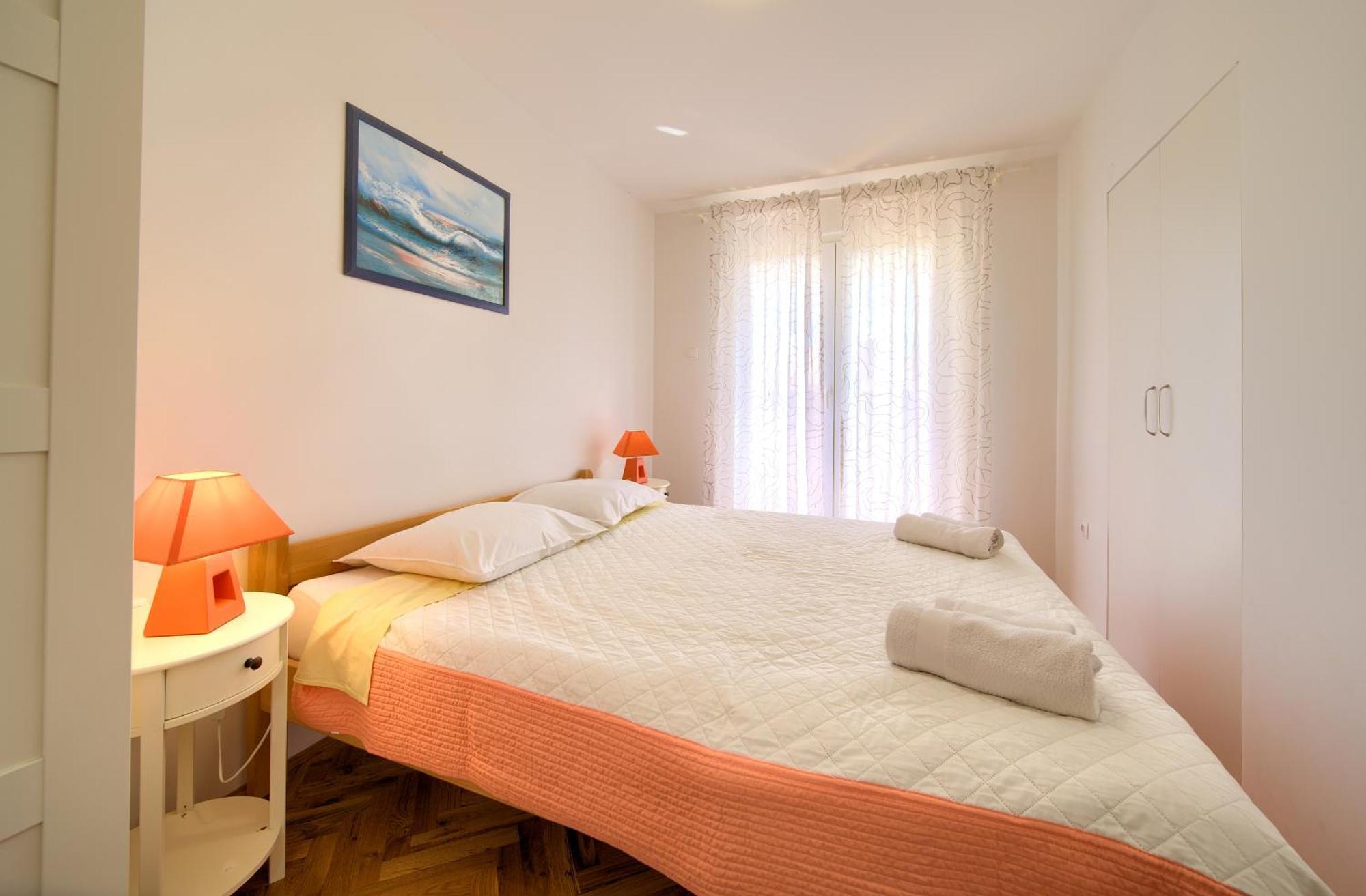 Apartments Rose クルク エクステリア 写真